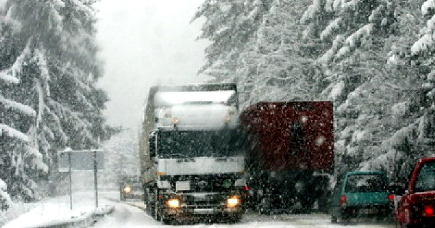 Circulația va fi restricționată sau oprită pe DN1A, timp de aproape patru ore (foto: arhivă)