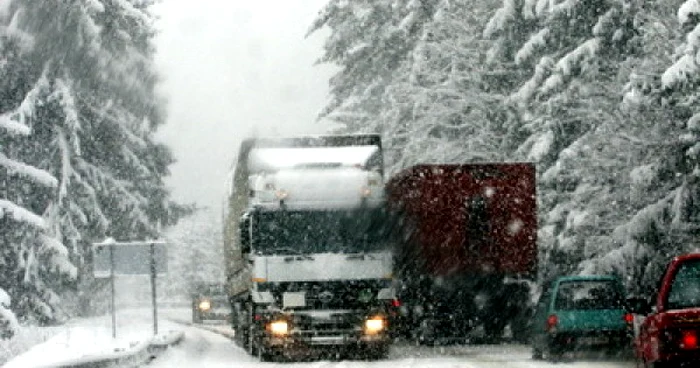 Circulația va fi restricționată sau oprită pe DN1A, timp de aproape patru ore (foto: arhivă)