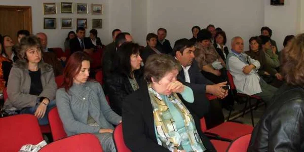 Bibliotecarii din tot judeţul beneficiază de cursuri gratuite 