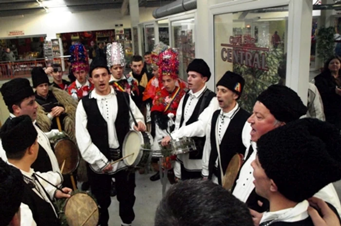 Colindători la Deva. Foto: D. Guţă