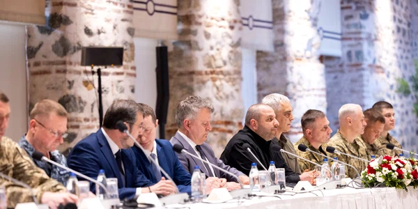 Rusia și Ucraina au purtat primele negocieri directe în trei ani, la Istanbul FOTO EPA EFE jpg