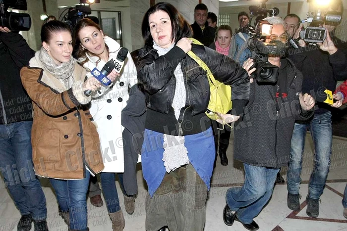 Magda Catone a amânat de două ori noul procesul de divorţ. În octombrie 2010, ea şi Şerban au mai vrut să divorţeze o dată, dar s-au împăcat