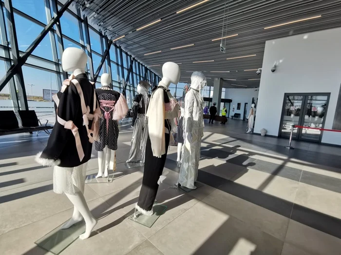 Aeroportul Timişoara s-a transformat într-o galerie de artă