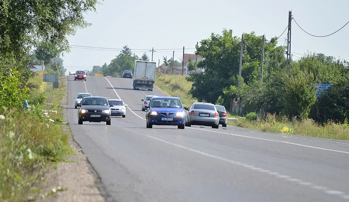 Drumurile reprezintă principala preocupare a primarilor din judeţ                                    FOTO: Adevărul.ro