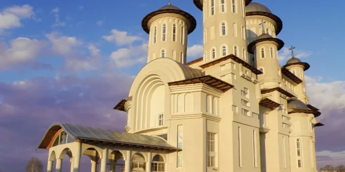 Bărbatul şi-a găsit sfârşitul în timpul slujbei de duminică