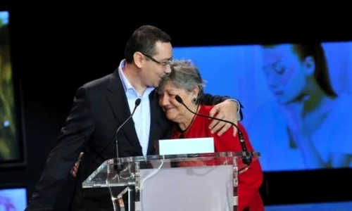 Victor Ponta mama Facebook Victor Ponta jpg