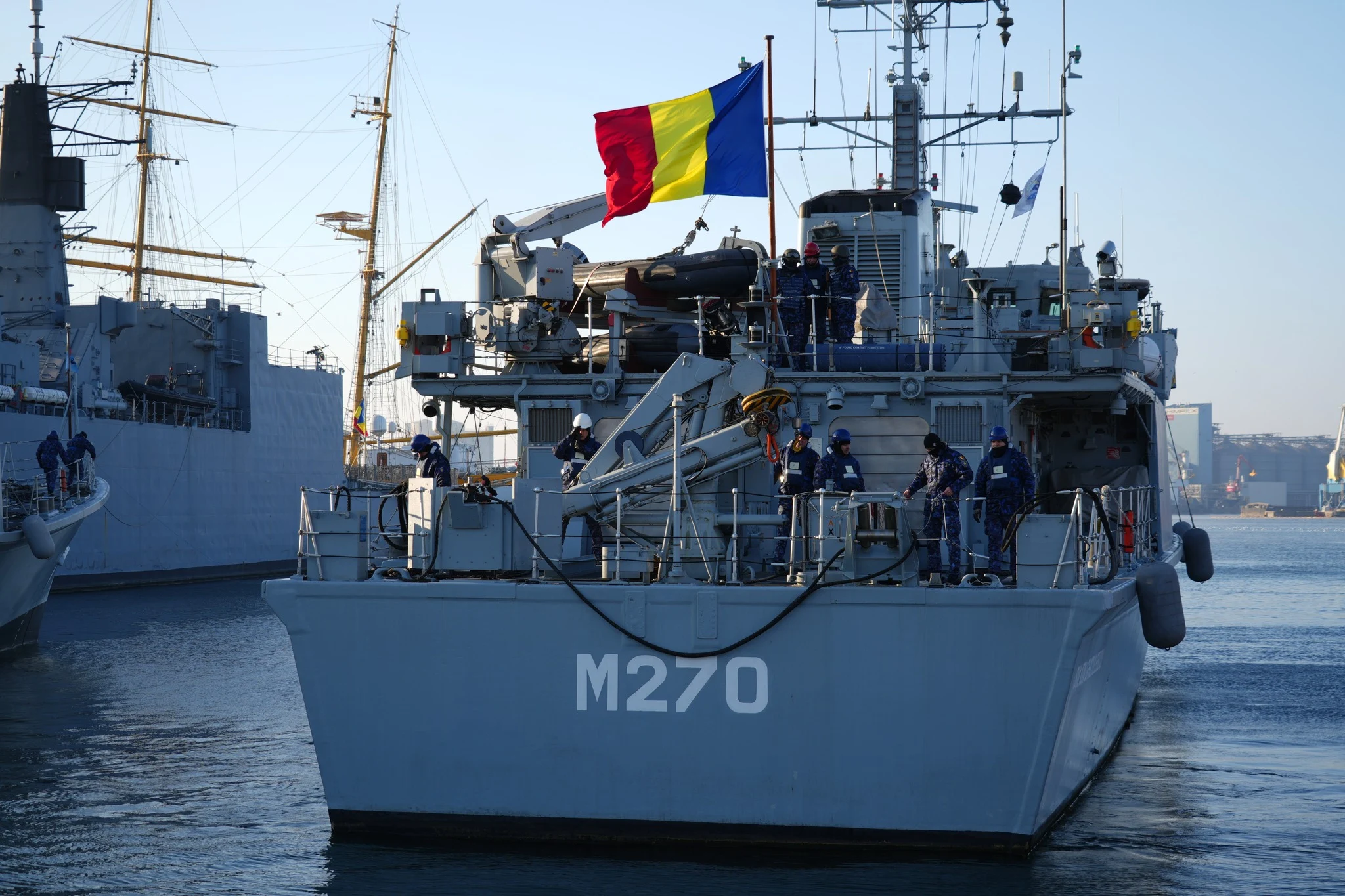 Vânătorul de mine românesc M 270 execută o misiune în Marea Neagră, alături de nave din Bulgaria şi Turcia