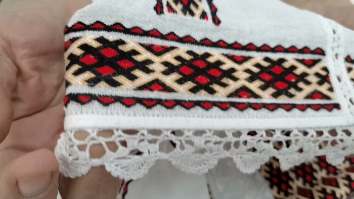 ia cusută de olga filip pentru ileana ciuculete - foto alina mitran