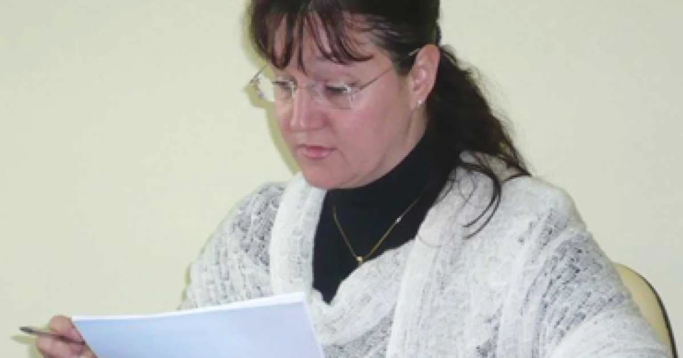 Botoşani: „Fetiţa trebuie să ştie cine îi sunt părinţii naturali“