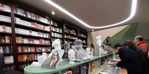 Redeschiderea librăriei Cărturești Mercy FOTO Ștefan Both