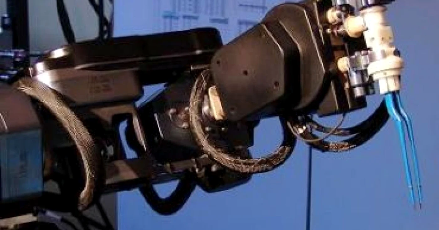 Ministerul Sănătăţii nu va mai achiziţiona roboţi chirurgicali