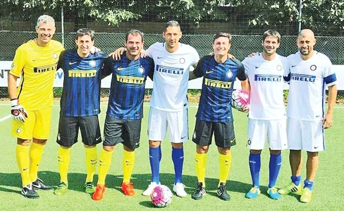 Cristi, alături de foştii coechipieri