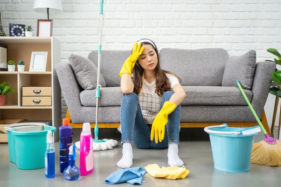 Cele mai multe femei au un job neplătit. Ce nu s-a schimbat în România nici în secolul 21