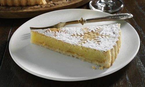 tarta cu branza si gem jpeg