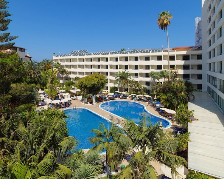 Vacanță ratată în Tenerife pentru un turist cazat la un hotel all-inclusive: „Am găsit gândaci în mâncare zilnic. Mișunau peste tot”