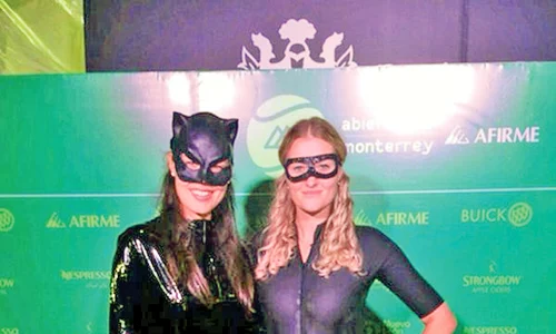 Ana Ivanovic a fost Catwoman jpeg