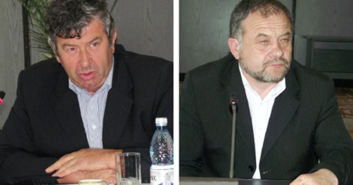 Vasile Mihalachi, preşedintele Consiliului Judeţean Vaslui, şi Dumitru Buzatu, vicepreşedinte