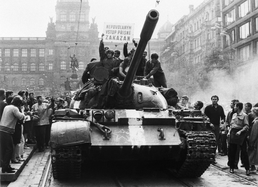 1968, anul protestelor care au unit fără să știe. De ce au ieșit în stradă tinerii de pe toate continentele | SPECIAL