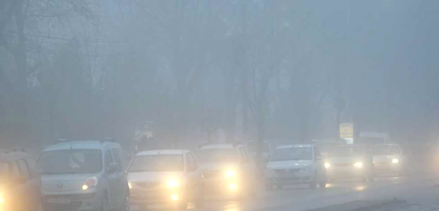 Cod galben emis de meteorologi şi în Capitală FOTO Adevărul