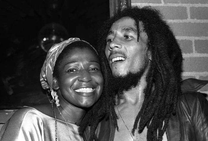 Bob Marley, alături de soția lui, Rita, cu care a fost căsătorit timp de 15 ani, până la moartea saFoto: Getty Images