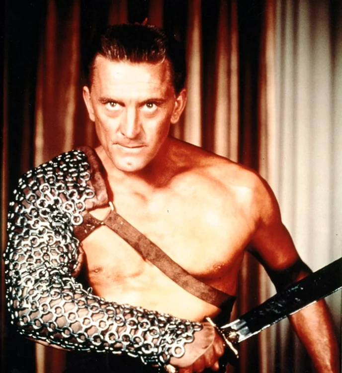 Aşa arăta Kirk Douglas în celebrul rol din filmul Spartacus