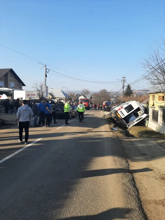 accident rutier arbore suceava