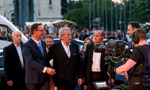 Alain Delon Gala inchidere foto Nicu Cherciu jpeg