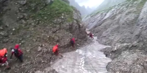 5f0c1d2f5163ec4271f04627 jpg