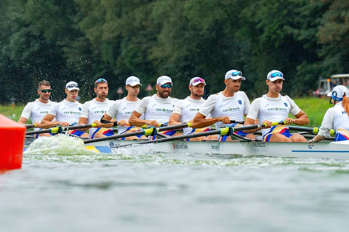 Campioni europeni, băieții au ratat „la mustață” finala A la 8+1