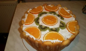 tort diplomat cu fructe jpeg