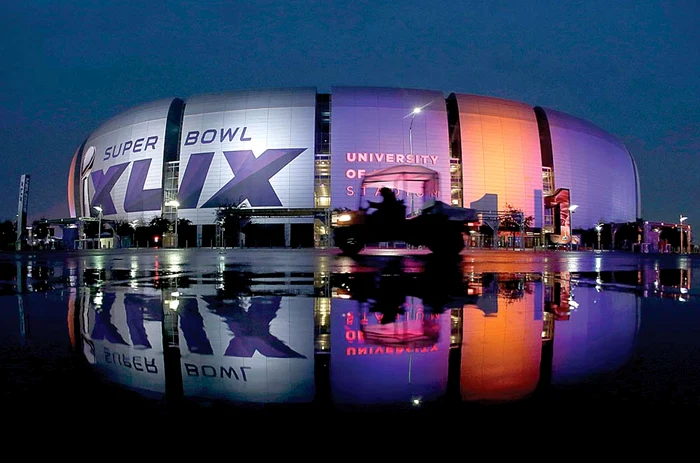 
    În Arizona totul este  pregătit pentru marele meci  al fotbalului americanFoto: AP  