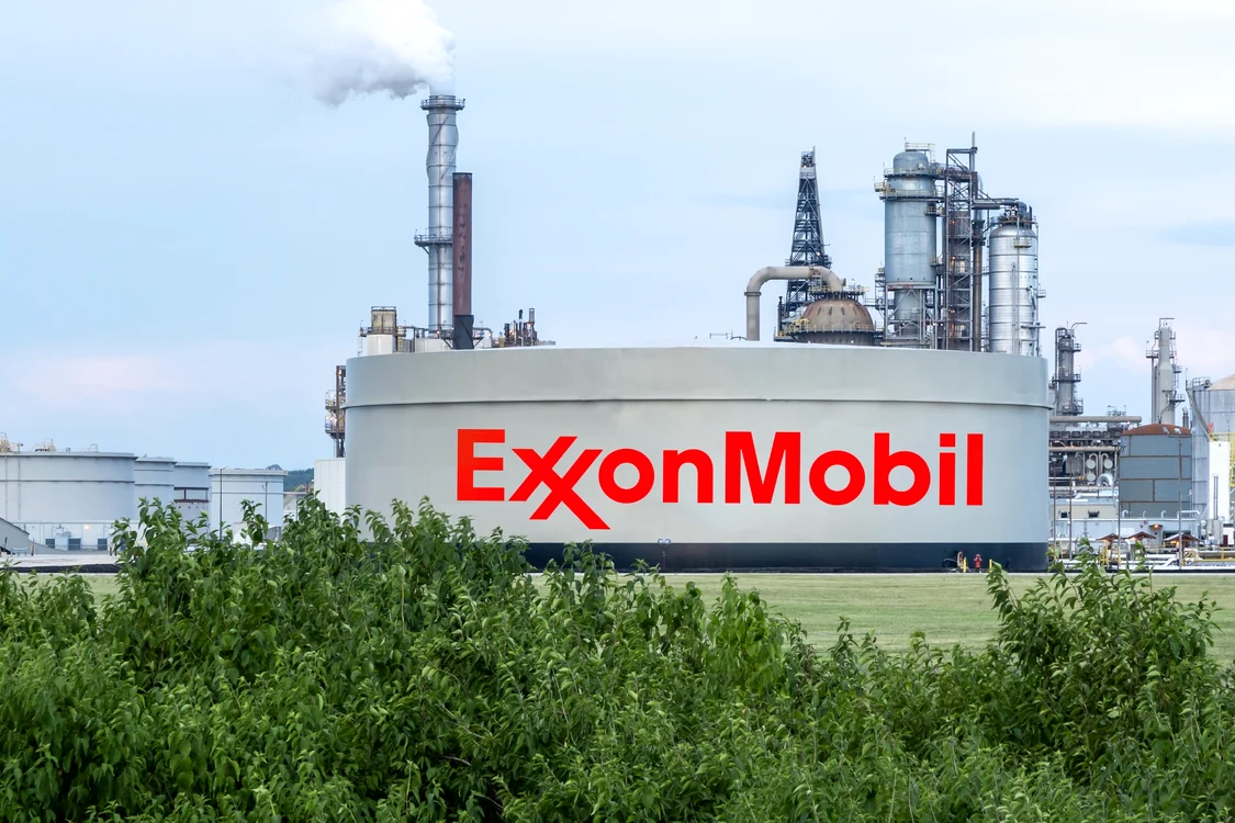 Fabrică petrolieră Exxon