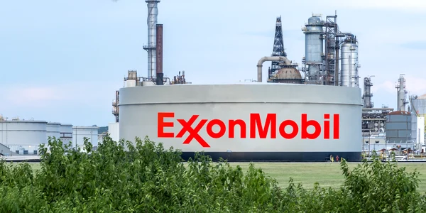 Exxon Mobil FOTO Shutterstock jpg