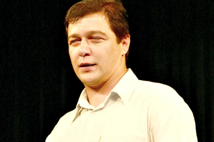 Afaceristul a început  «curăţenia» cu soţia lui