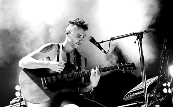 Asaf Avidan a cântat la Arenele Romane din Bucureștifoto: Click!