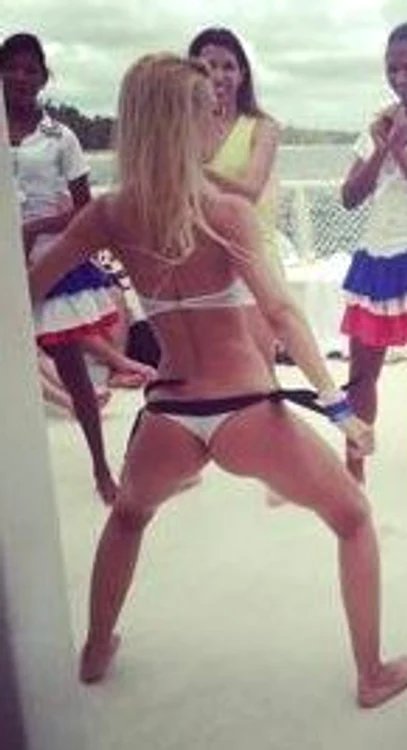 Andreea Balan FOTO FACEBOOK