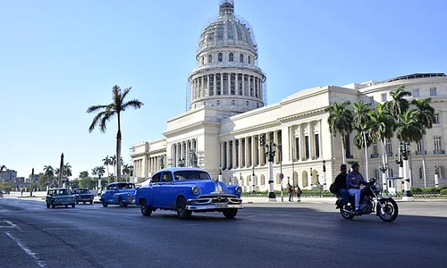 640px Cuba Havana Caribbean Old Habana Building Travel jpg