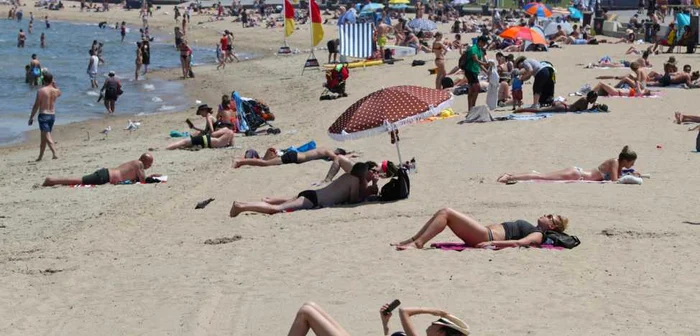Plajă din Melbourne, în sud-estul Australiei FOTO EPA-EFE
