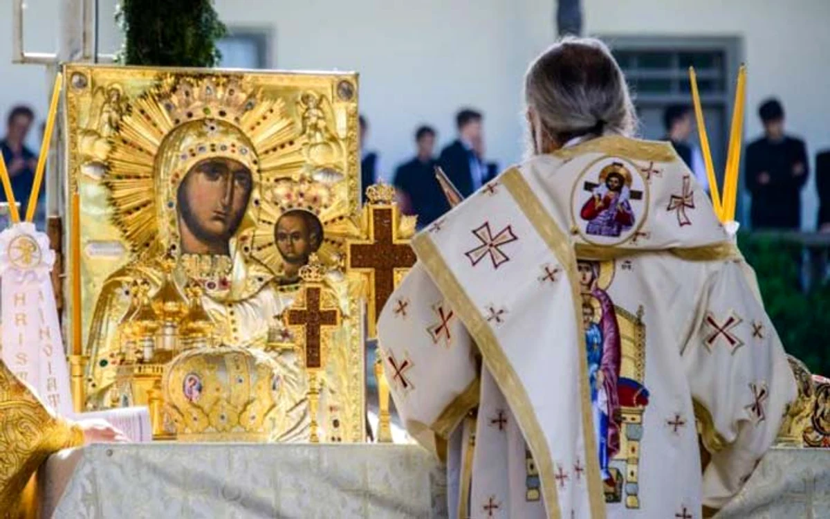 Icoana Maicii Domnului de la Neamţ