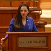 Prima ședință a Camerei Deputaților în noua componență după alegerile parlamentare, la Palatul Parlamentului din București. FOTO Inquam Photos / George Călin
