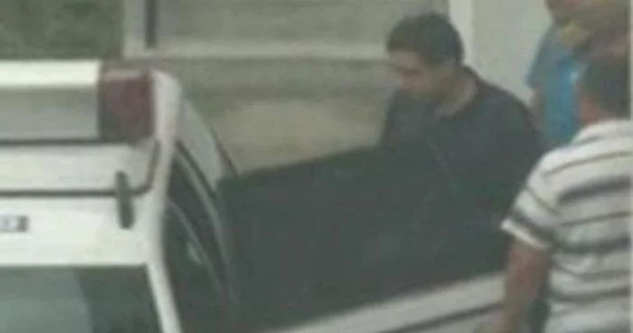 Ciprian Zamfirescu a fost reţinut de procurori, dar Curtea Supremă l-a eliberat (foto: captura TVT)