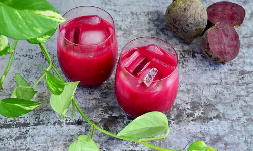 suc de sfecla   shutterstock 1906790257 jpg