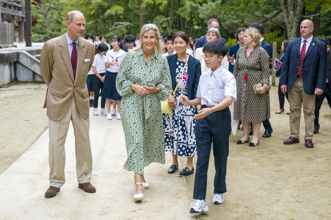 Ducele și Ducesa de Edinburgh în Japonia, Profimedia 
