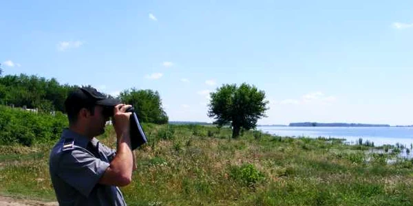 dunărea supravegheata de politia de frontiera mehedinti FOTO Corina Macavei
