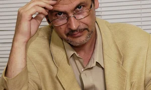 Troc ştiinţific şi consacrare şchioapă jpeg