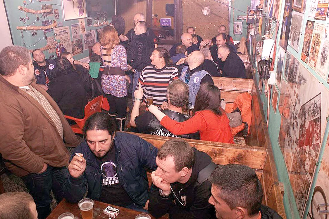 Localul timişoarean, înainte şi după aprobarea legii antifumat 