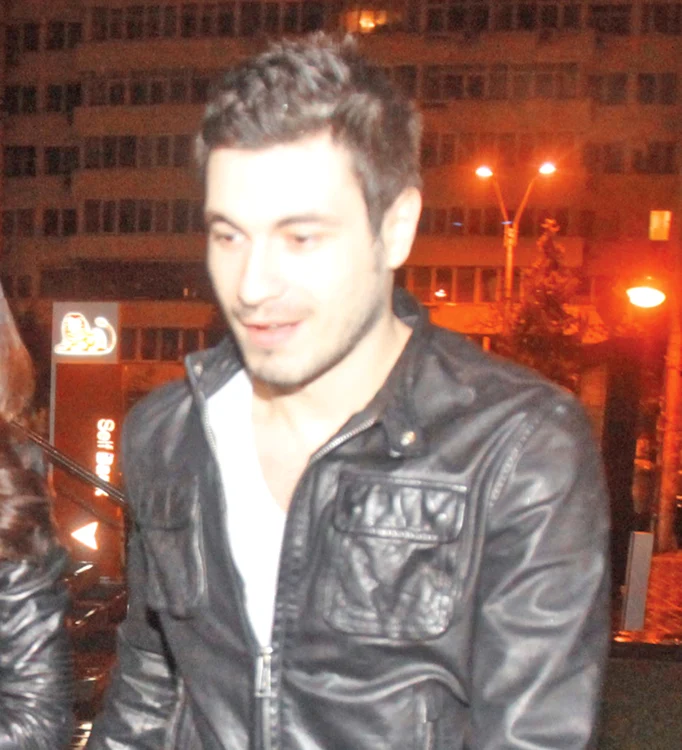 Alex (33 de ani) este secund la Al-Ittihad