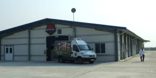 Satu Mare: Fabrica de lapte din Odoreu, la un pas de blocaj
