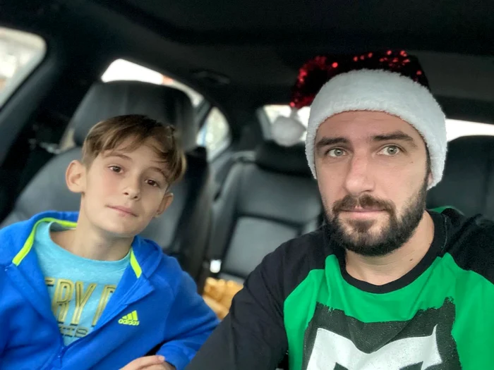 Andrei seamănă mult cu tatăl său