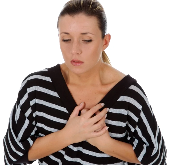 
    Durerea în piept care nu cedează în timp scurt poate semnala un cancer la plămâni.www.clicksanatate.ro  